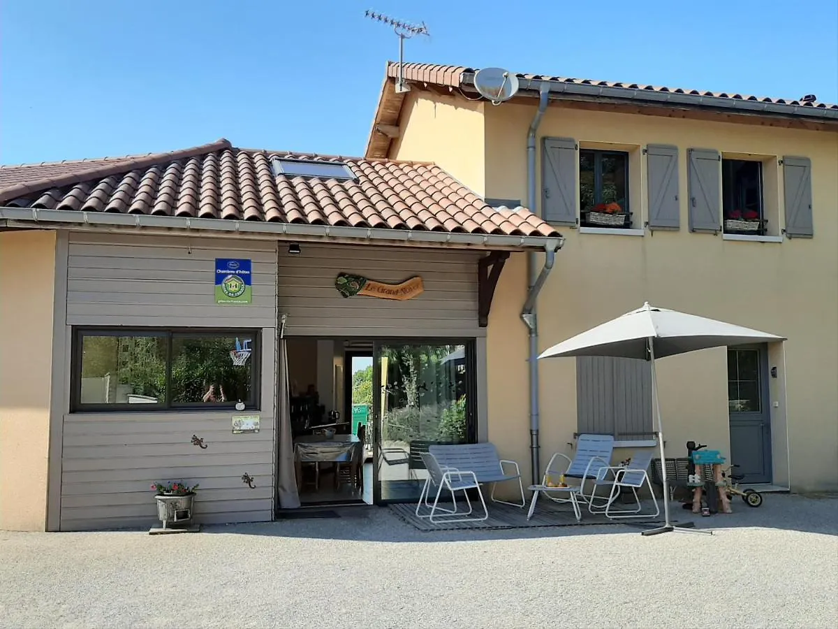Bed and Breakfast Le Grand Noyer Ambronay